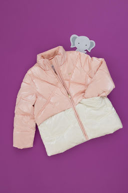 Пальто лососевого цвета для девочки Неожиданная скидка в корзине