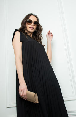 Платье-гофре черный