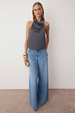 K?rm?z? Degaje Yaka Kolsuz Saten Party Bluz TPRAW26BZ00003 - Trendyolmilla фото 3