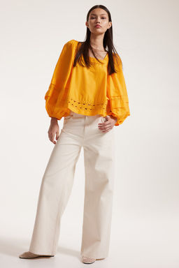 Blusa de algodon con escote cuadrado