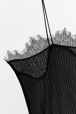 PLEATED TOP WITH LACE HEM - Zara фото 8