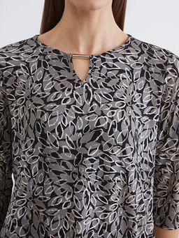 Bisiklet Yaka Desenli Bluz