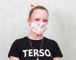 Трикотажная маска для взрослых Сердечки - Smiledecor фото 3