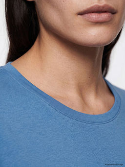 Bisiklet Yaka %100 Pamuklu Kad?n Ti??rt