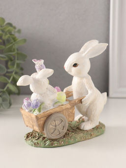 Фигурка полистоун Кролик везет крольчонка в тележке с незабудками, 13.5?6.5?12 см