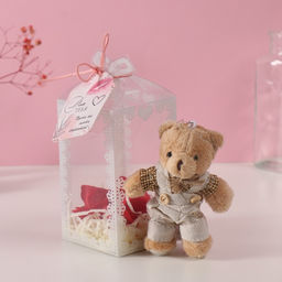 Набор подарочный Мишка в комбинезоне, мыльные красные розы 5 шт., роса, 7?7?12 см - Simaland фото 6