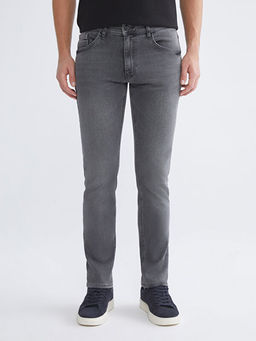 750 Slim Fit Erkek Jean Pantolon