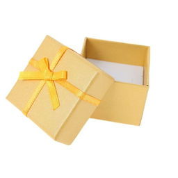 Цена за 6 шт. Коробочка подарочная под кольцо, серьги «Перламутр», с бантиком, 4×4 см, цвет МИКС