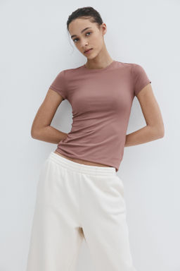 Camiseta entallada de microfibra - H&m фото 10