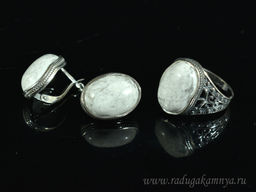 Кольцо Серьги с кахолонгом размер 21