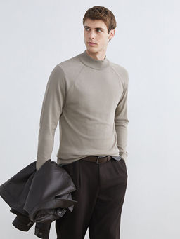 Yar?m Bal?k?? Yaka Uzun Kollu Erkek Triko Kazak