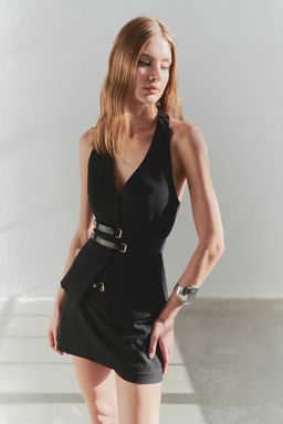 Limited Edition Siyah Fitted Kemerli Dokuma Yelek TWOSS25YE00077