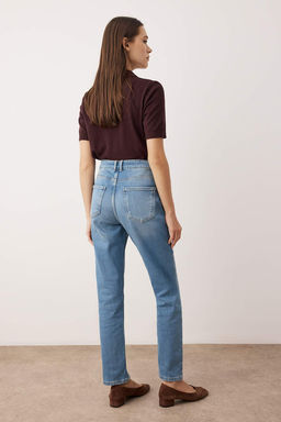 Mavi Yuksek Bel Esnek Slim Fit Mom Jeans TWOAW26JE00229 - Trendyolmilla фото 4