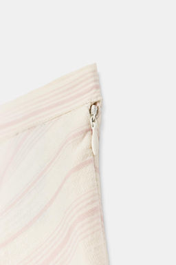 SHORTS PLIEGUES RAYAS ZW COLLECTION / rayas - Zara фото 9