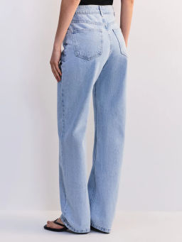 Прямые джинсы с высокой посадкой ZR2605092316-100 / Zarina