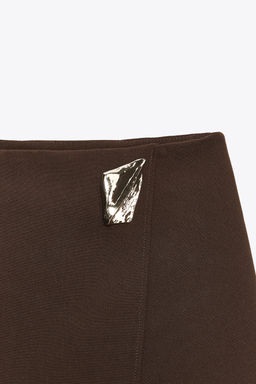 ASYMMETRIC SKORT WITH APPLIQUE - Zara фото 20