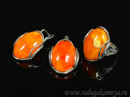 Кольцо Серьги с янтарем имитация размер 19