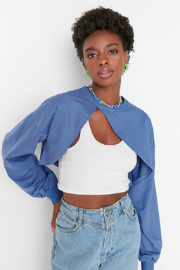 TRENDYOLMILLA Antrasit Asimetrik Super Crop Bisiklet Yaka Ince Orme Sweatshirt TWOAW23SW00531