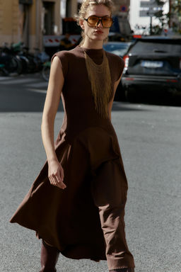 SOFT FABRIC DRESS WITH CONTRAST DESIGN