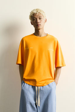 CAMISETA RELAXED FIT BORDADO COMBINADO / Naranja - Zara фото 2