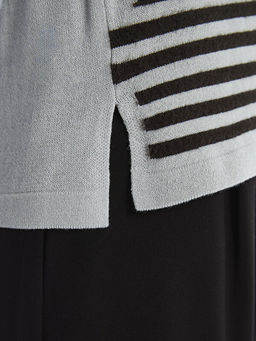 Bisiklet Yaka ?izgili Kad?n Triko Kazak