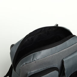 Сумка нагрудная на молнии, 2 наружных кармана, 21×3.5×16 см, серая