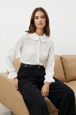 Beyaz Bebe Yaka Ponpon Detayl? Regular Normal Kal?p Dokuma Gomlek TWOAW21GO0717