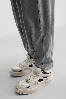 OVERSIZE FADED JOGGER TROUSERS - Zara фото 5