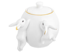 Сахарница с крышкой 650 мл 15,5*11,7*13 см "Кролики" белая с золотом