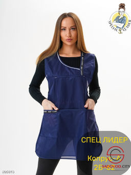 Сарафан имеет боковую молнию, 4 кармана и нагрудный карман на молнии - Bruno фото 12