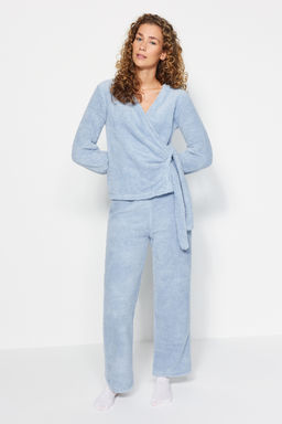 Ac?k Mavi Kruvaze Yaka Wellsoft K?sl?k Orme Pijama Tak?m? THMAW24PT00033