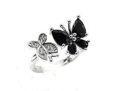 Кольцо бабочка 20*12мм цв.черный Радуга камня