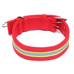 Ошейник четырехслойный светоотражающий с вертлюгом, 71 х 5 см, ОШ 55-65 см, красный - Пижон фото 2