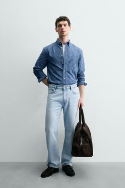 CAMISA REGULAR FIT ALGOD?N / Azul / Marino