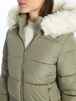 Kad?n Kap??onlu D?z ?i?me Mont