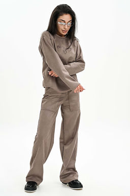 Брюки из мягкой эко замши