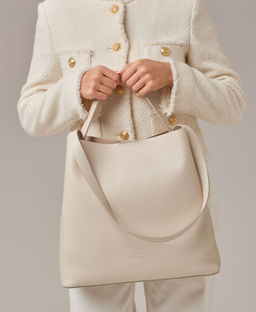 Кожаная сумка шоппер Olga DBR 30948 светлый крем