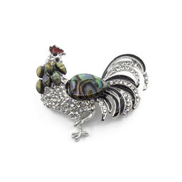 Брошь "Перламутровый петушок" с гелиотисом