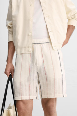 STRIPED TEXTURED BERMUDA SHORTS - Zara фото 6