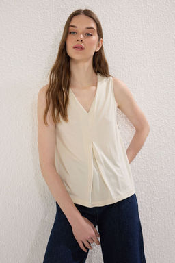 Tas More Sustainable Modal Ak?skan Kumasl? Regular Kal?p Pilili Orme Bluz TWOSS25BZ00401