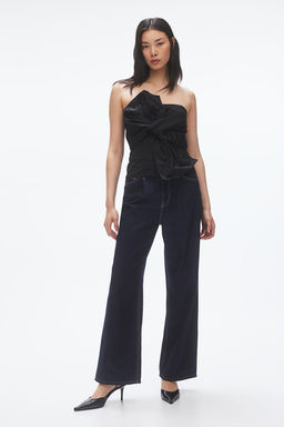Pantalon denim de corte holgado