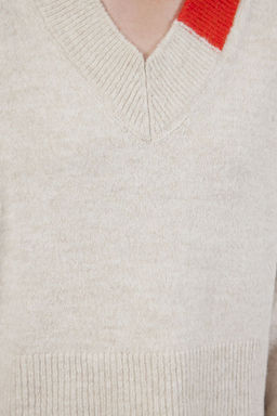 Bej Yumusak Dokulu Atk?l? Triko Kazak TWOAW25KZ00205