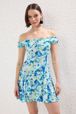 Mavi Carmen Yaka Skater/Belden Ac?lan Fitilli Esnek Mini Orme Elbise TWOSS25EL00472