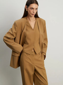 Жилет приталенного кроя, GL092/esther