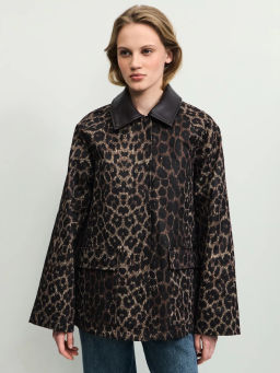 Куртка оверсайз с акцентным воротником ZR2604102209-259 / Zarina  фото 4