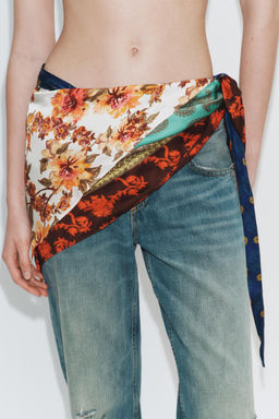 TOP PAREO REVERSIBLE ESTAMPADO / Multicolor