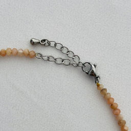 Бусы из Лунного камня