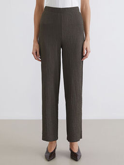 Beli Lastikli Dokulu Geni? Pa?a Kad?n Pantolon