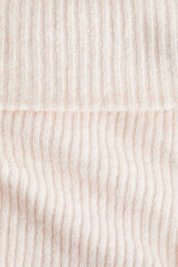 Top off-the-shoulder en punto de canal? - H&m фото 8