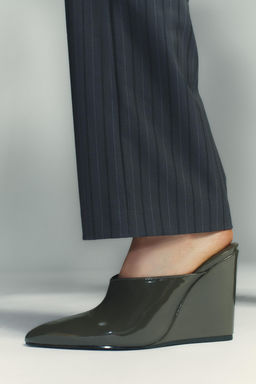 PATENT WEDGE HEELS - Zara фото 9